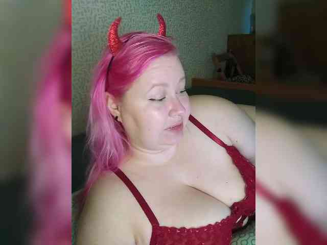 SashaLyubov webcam