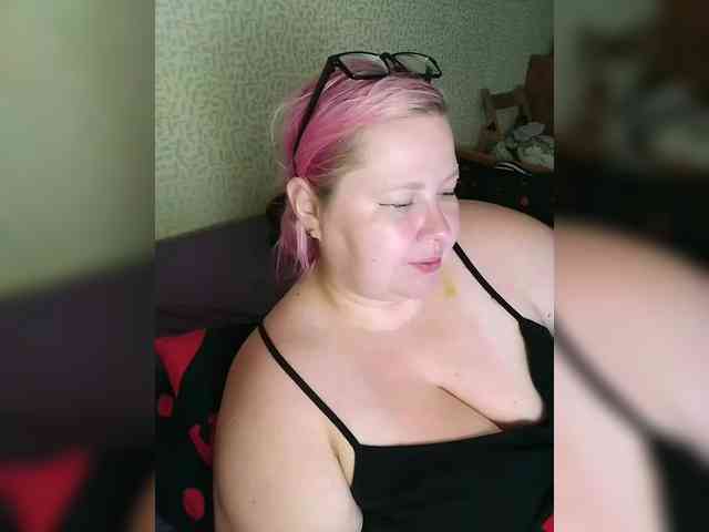 SashaLyubov webcam