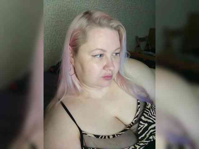 SashaLyubov webcam