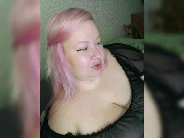 SashaLyubov webcam