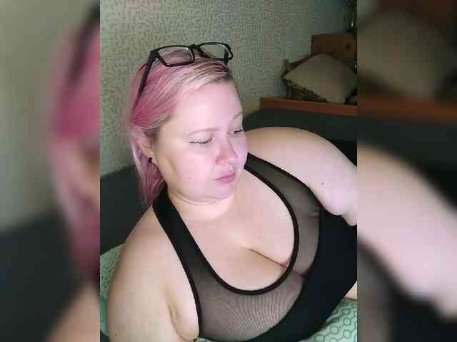 SashaLyubov webcam