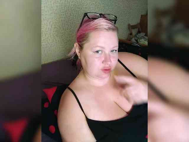 SashaLyubov webcam