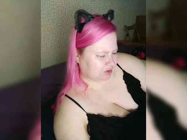 SashaLyubov webcam