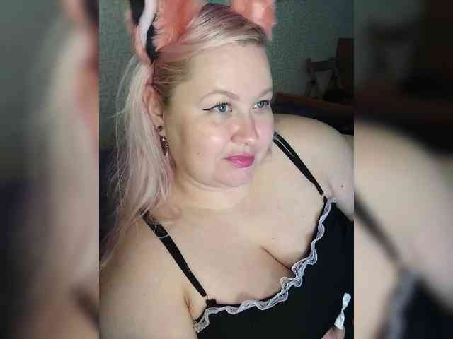 SashaLyubov webcam