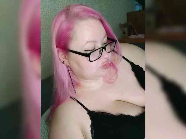 SashaLyubov webcam
