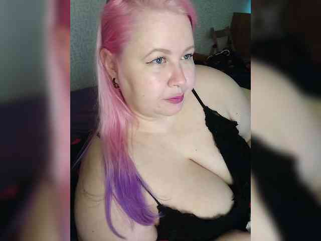 SashaLyubov webcam