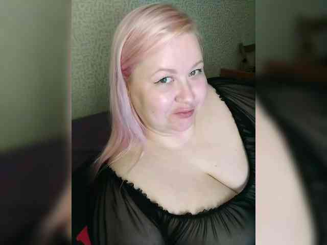 SashaLyubov webcam