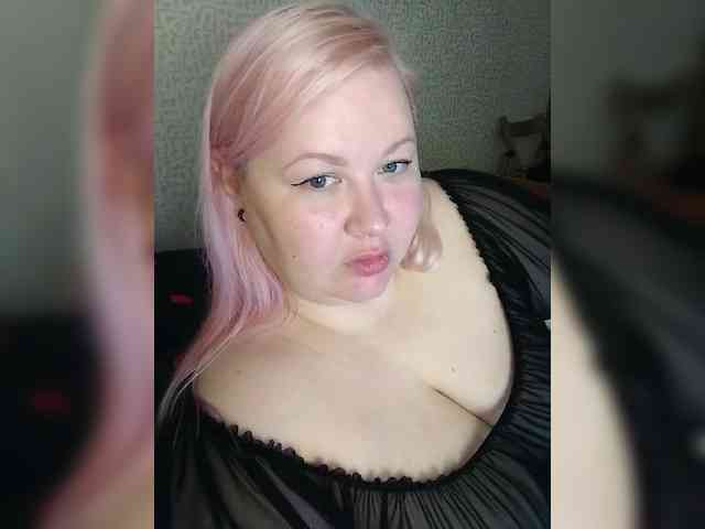 SashaLyubov webcam