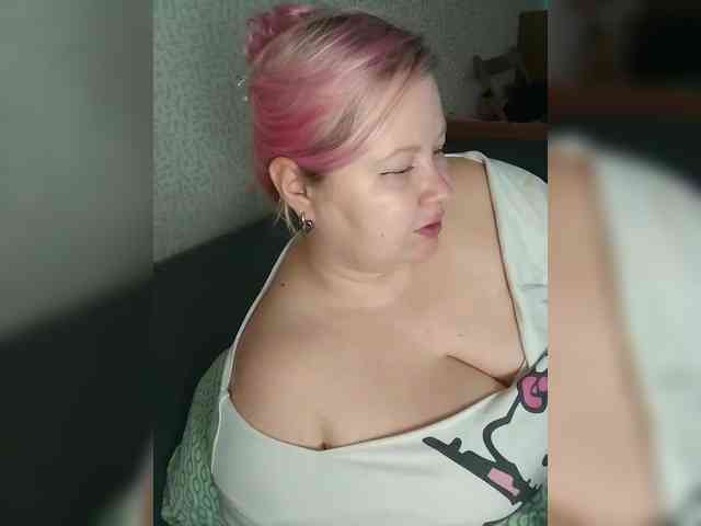 SashaLyubov webcam