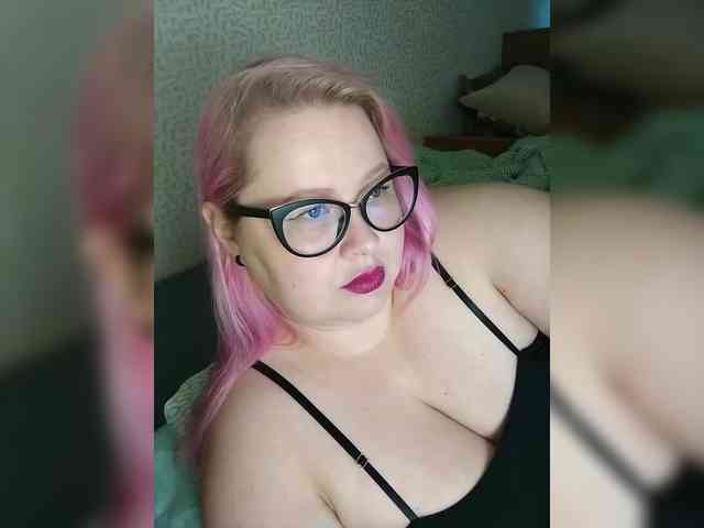 SashaLyubov webcam