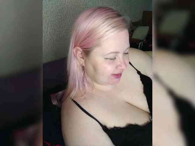 SashaLyubov webcam