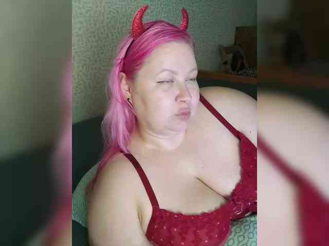 SashaLyubov webcam