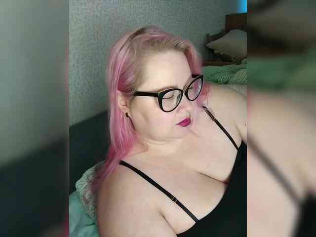 SashaLyubov webcam