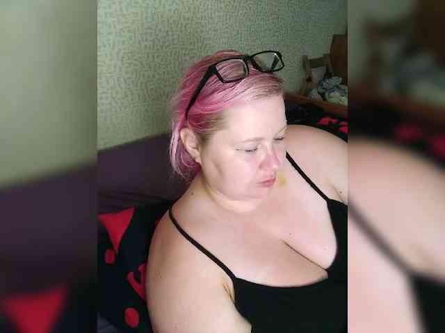 SashaLyubov webcam
