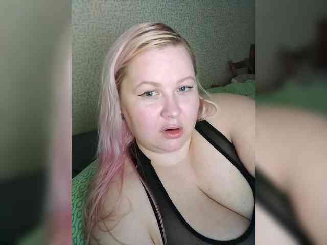 SashaLyubov webcam