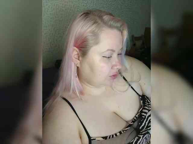 SashaLyubov webcam