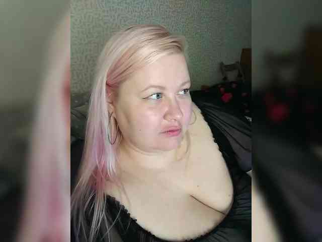 SashaLyubov webcam