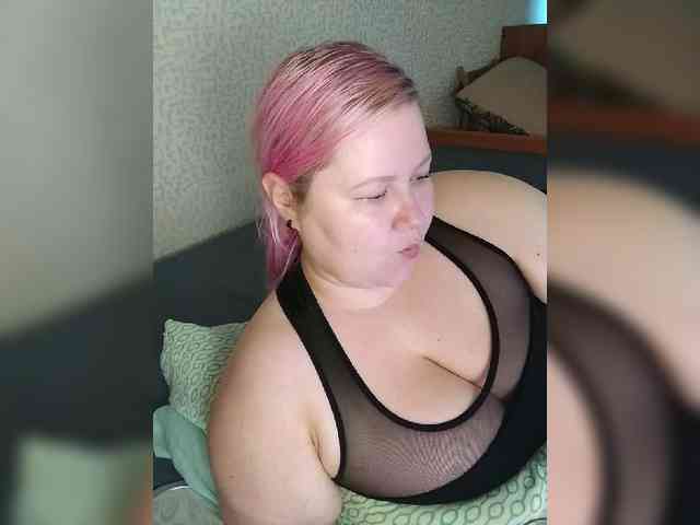SashaLyubov webcam