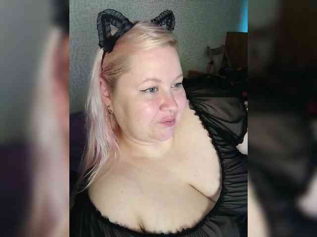 SashaLyubov webcam