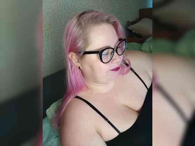 SashaLyubov webcam