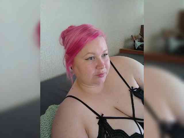 SashaLyubov webcam