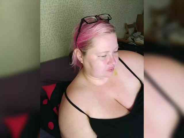 SashaLyubov webcam