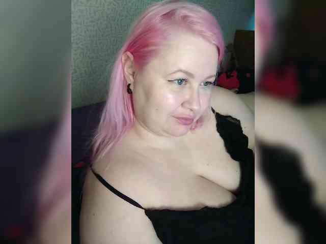 SashaLyubov webcam