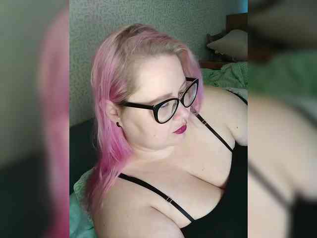SashaLyubov webcam
