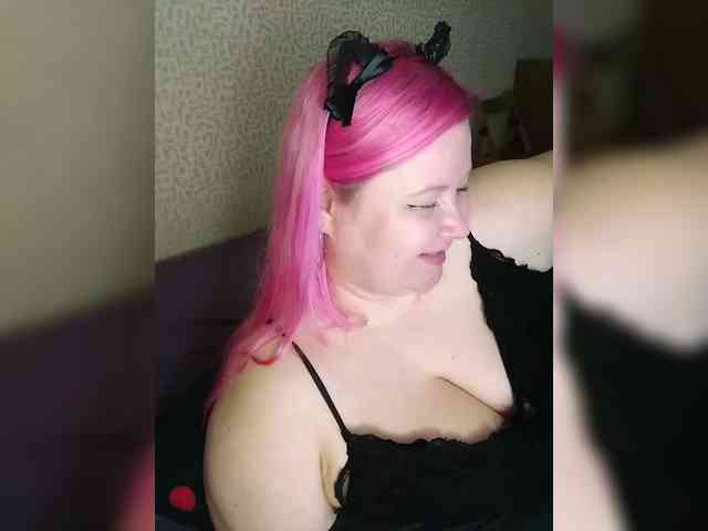 SashaLyubov webcam