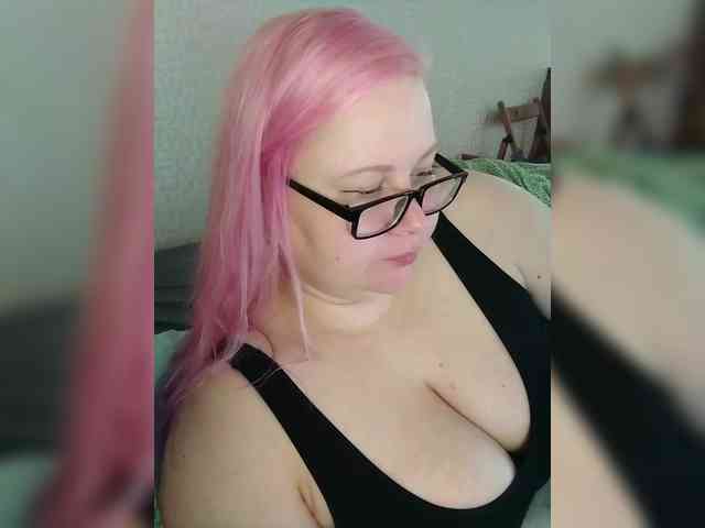 SashaLyubov webcam