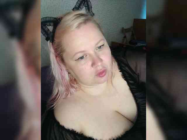 SashaLyubov webcam