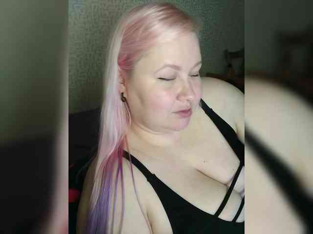 SashaLyubov webcam