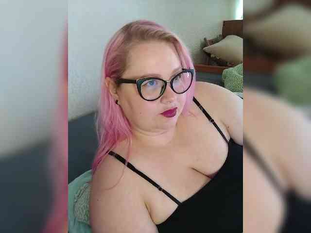 SashaLyubov webcam