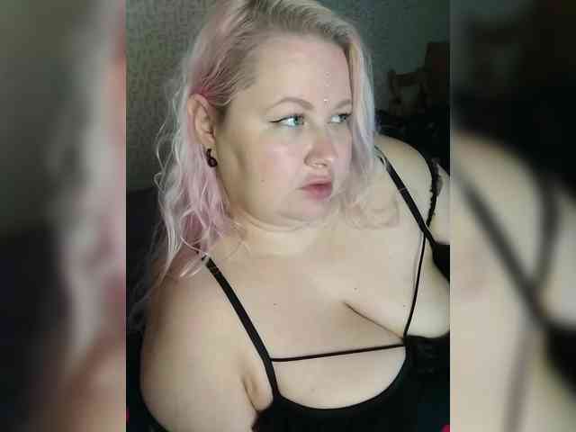 SashaLyubov webcam