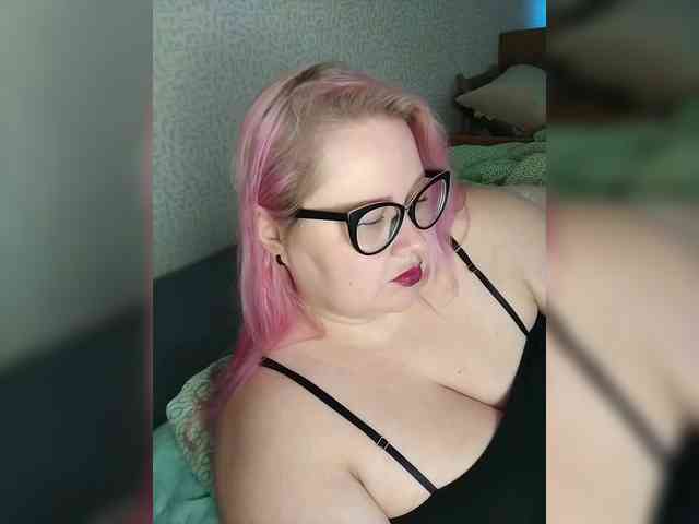 SashaLyubov webcam