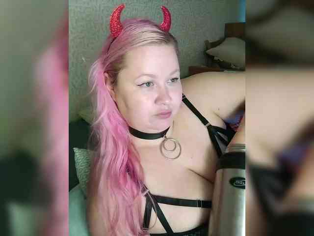 SashaLyubov webcam