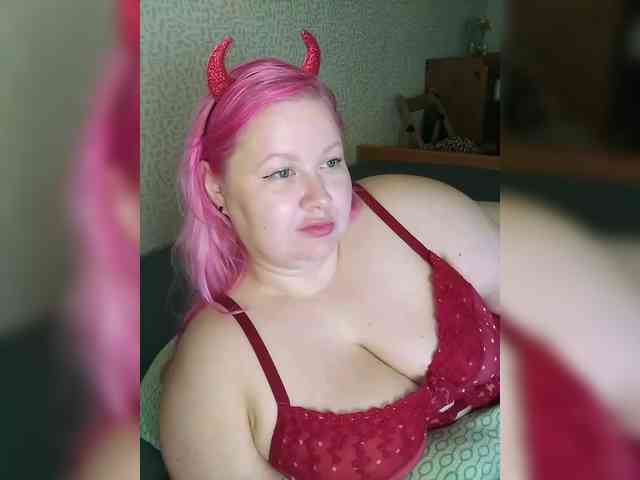 SashaLyubov webcam