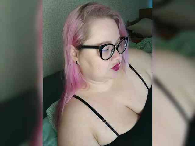 SashaLyubov webcam