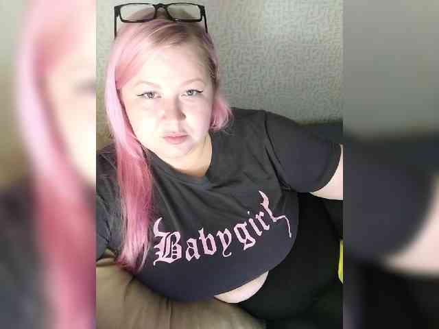 SashaLyubov webcam