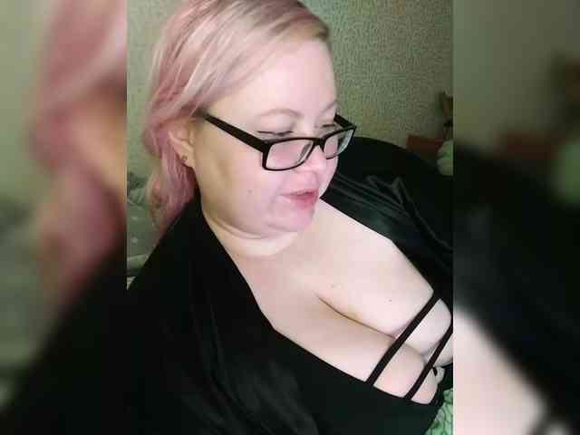 SashaLyubov webcam