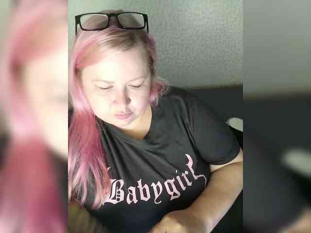 SashaLyubov webcam