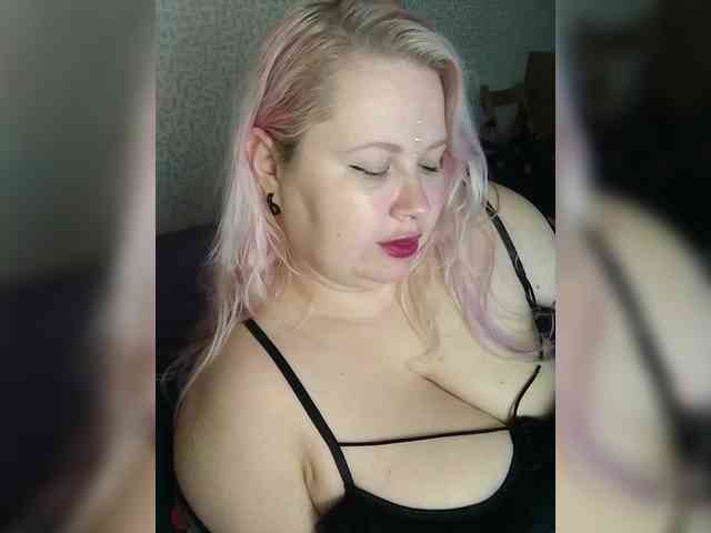 SashaLyubov webcam