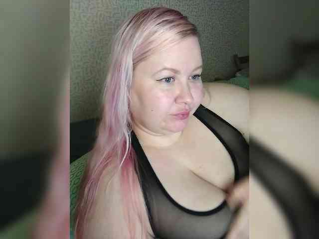 SashaLyubov webcam