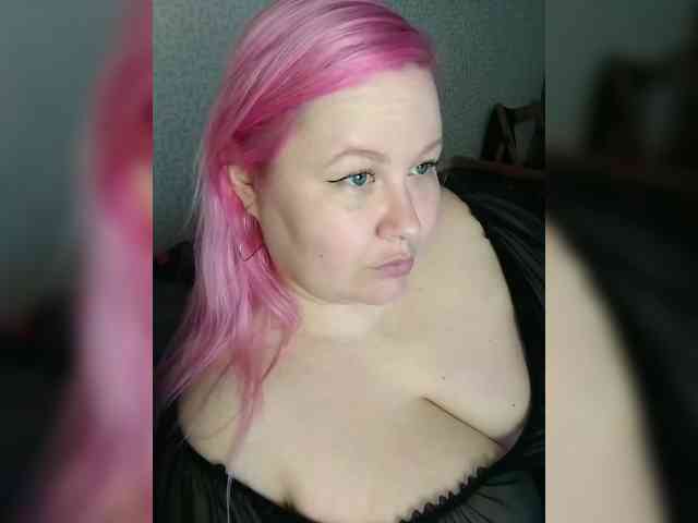 SashaLyubov webcam