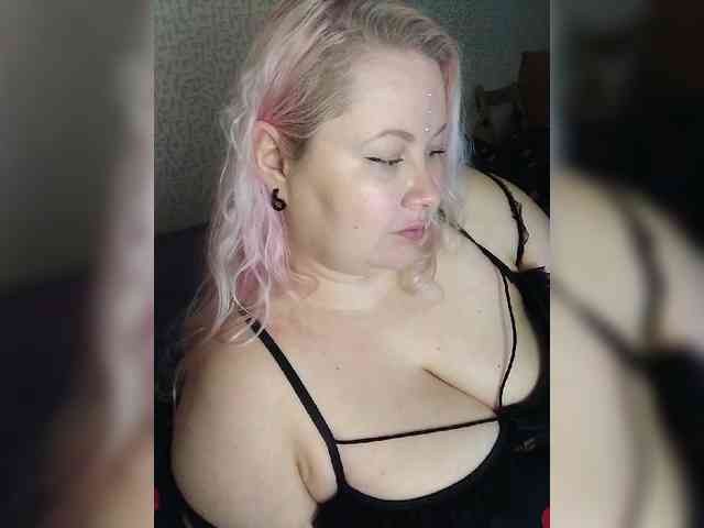 SashaLyubov webcam