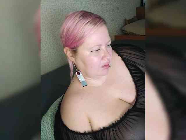SashaLyubov webcam