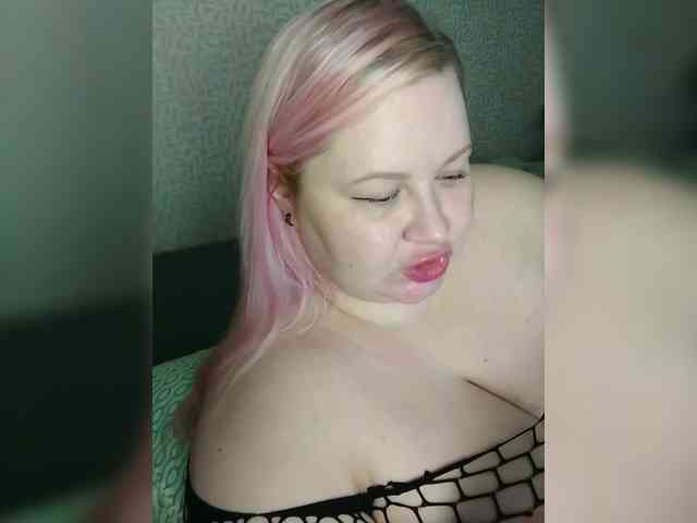 SashaLyubov webcam