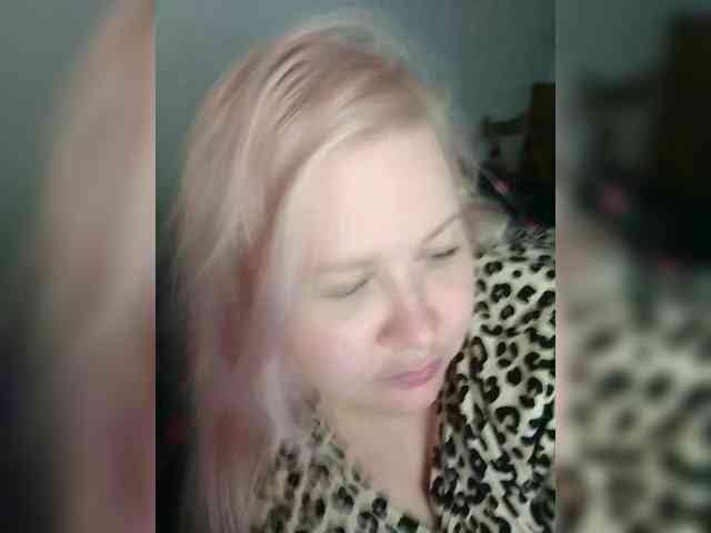 SashaLyubov webcam