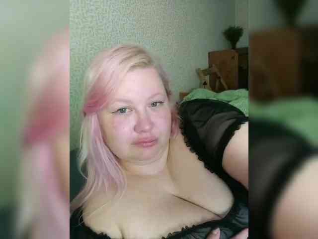 SashaLyubov webcam