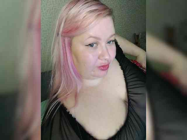 SashaLyubov webcam